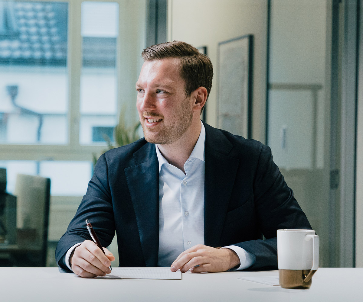 PhD Position in Corporate Governance with a focus on Compensation & Leadership (80-100%)