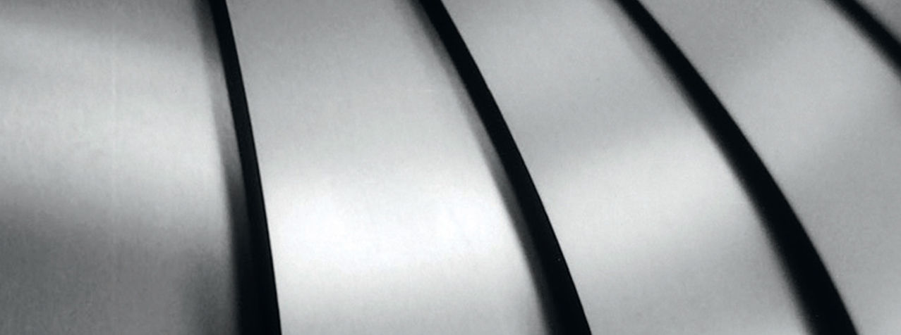 Separating Leadership and Pay